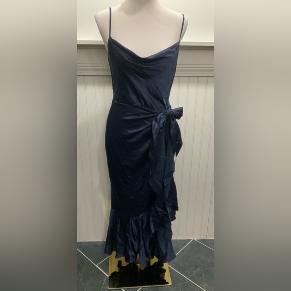 cinq a sept Dresses & Skirts - Cinq à Sept Navy Blue 100% Silk Wrap Midi Dress Size 6